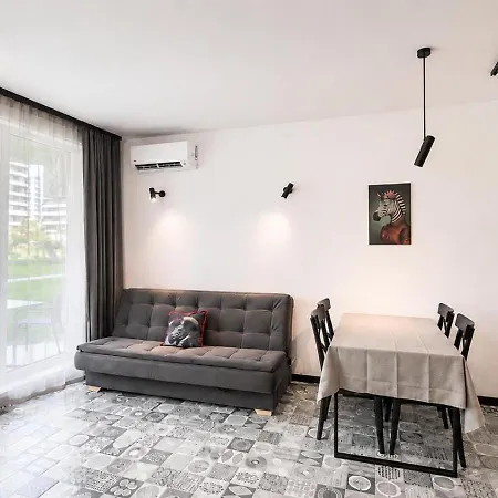 Park 1br W/yard & Heated Mineral Pool * 瓦爾納